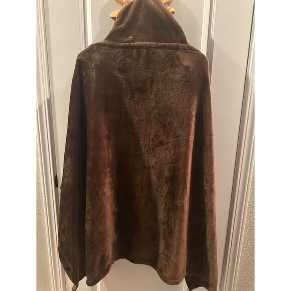 NWOT Northpoint Kids Brown Reindeer Hooded Blanket with Hand Pockets - Picture 7 of 9